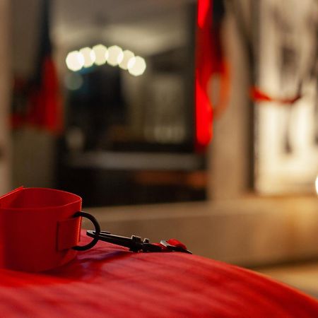 Royal Hot Jucuzzi Apartment 리비프 외부 사진