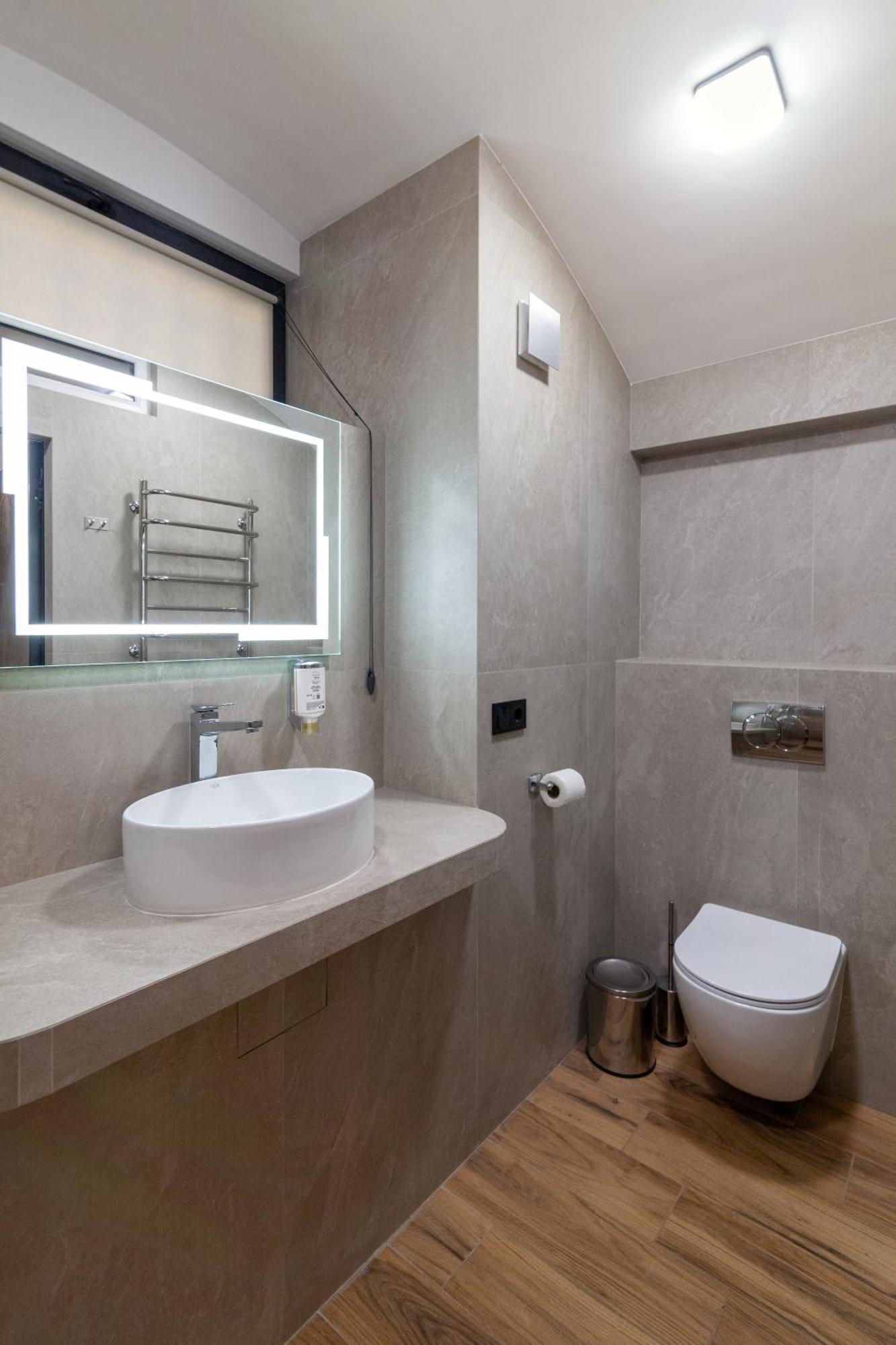 Royal Hot Jucuzzi Apartment 리비프 외부 사진