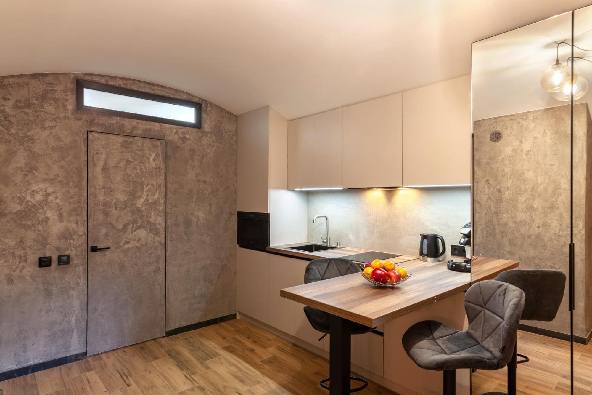 Royal Hot Jucuzzi Apartment 리비프 외부 사진